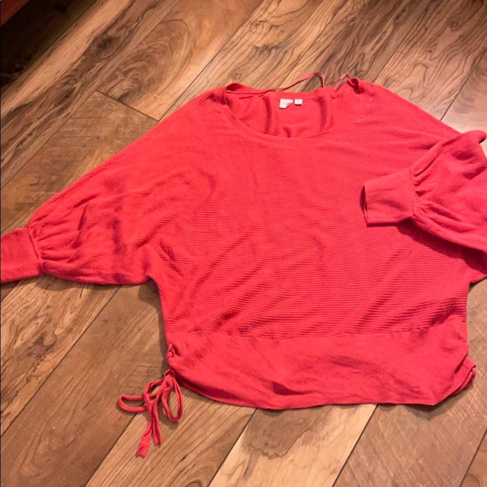 Gap orange flattering sweater
